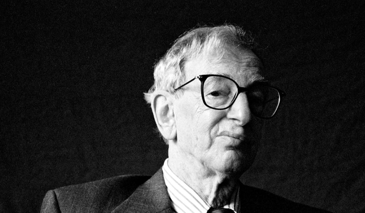 Book Review Eric Hobsbawm A Life In History By Richard J Evans Morning Star 2052